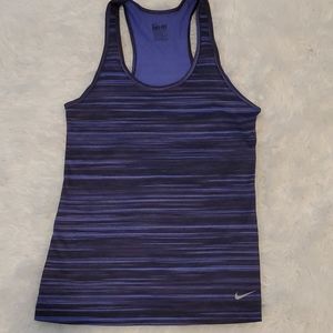 Nike drifit tank xs